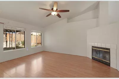 2449 Calvert Street, Stockton, CA 95210 - Photo 15