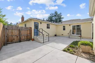 62 51st St, Sacramento, CA 95819 - Photo 31