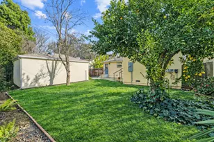 62 51st St, Sacramento, CA 95819 - Photo 37