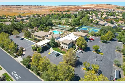 9010 Fallsmont Drive, El Dorado Hills, CA 95762 - Photo 69