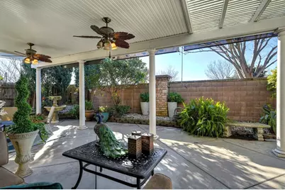 9010 Fallsmont Drive, El Dorado Hills, CA 95762 - Photo 49