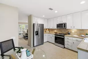 2264 Swarthmore Dr, Sacramento, CA 95825 - Photo 13