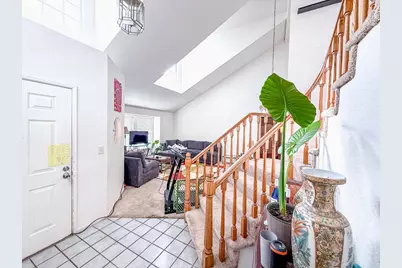 8518 Delahye Circle, Sacramento, CA 95828 - Photo 5