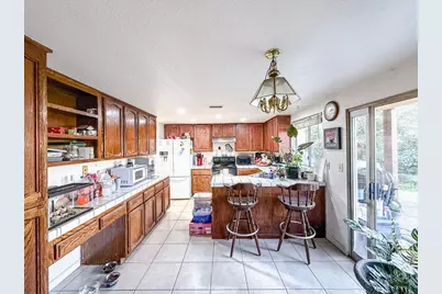 8518 Delahye Circle, Sacramento, CA 95828 - Photo 3