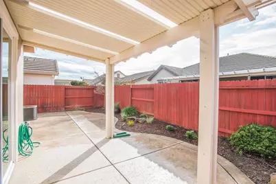7824 Barnsley Way, Elk Grove, CA 95757 - Photo 45