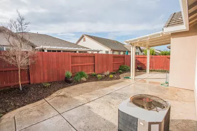 7824 Barnsley Way, Elk Grove, CA 95757 - Photo 41