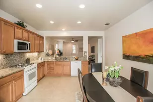 7824 Barnsley Way, Elk Grove, CA 95757 - Photo 19