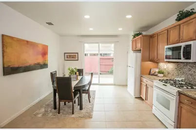 7824 Barnsley Way, Elk Grove, CA 95757 - Photo 17