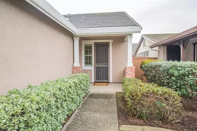 7824 Barnsley Way, Elk Grove, CA 95757 - Photo 5