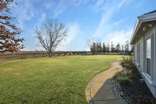 16025 E Harney Ln, Lodi, CA 95240 - Photo 27