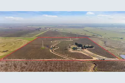 16025 E Harney Lane, Lodi, CA 95240 - Photo 1