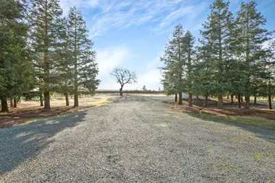 16025 E Harney Lane, Lodi, CA 95240 - Photo 31