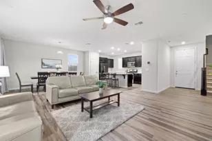 150 Uccello Way, Sacramento, CA 95835 - Photo 3