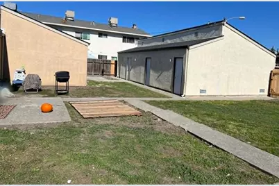 8603 Acapulco Way, Stockton, CA 95210 - Photo 1