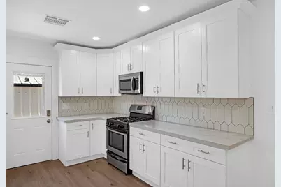 2117 14th Street, Sacramento, CA 95818 - Photo 5