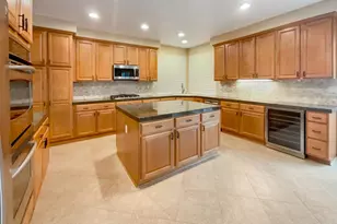 9673 Country Falls Ln, Elk Grove, CA 95757 - Photo 11