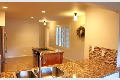 7423 Silver Birch Place, Citrus Heights, CA 95610 - Photo 11