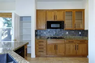 130 N Rock House Circle, Sacramento, CA 95835 - Photo 19