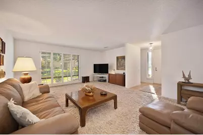 1182 Vanderbilt Way, Sacramento, CA 95825 - Photo 7