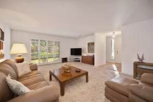 1182 Vanderbilt Way, Sacramento, CA 95825 - Photo 7