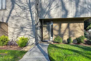 1182 Vanderbilt Way, Sacramento, CA 95825 - Photo 3