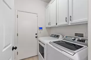 8556 Dewberry Way, Elk Grove, CA 95624 - Photo 31