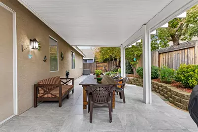 8556 Dewberry Way, Elk Grove, CA 95624 - Photo 35