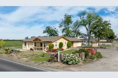 607 E Keyes Road, Ceres, CA 95307 - Photo 1