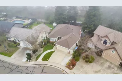 8833 Aquarius Avenue, Elk Grove, CA 95624 - Photo 27