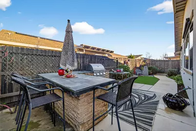 7048 Orbital Lane, Roseville, CA 95747 - Photo 35