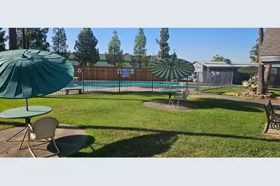 Whispering Palms Dr., Sacramento, CA 95828 - Photo 33