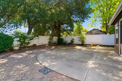19042 Pebble Run, Woodbridge, CA 95258 - Photo 45