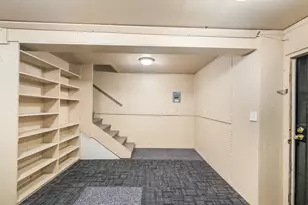 122 W Acacia, Stockton, CA 95202 - Photo 19