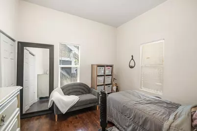 122 W Acacia, Stockton, CA 95202 - Photo 27