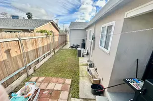 609 Kettleman, Lodi, CA 95240 - Photo 43