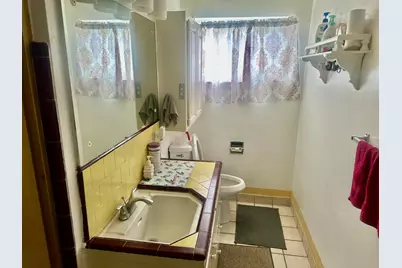 609 Kettleman, Lodi, CA 95240 - Photo 23