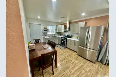 609 Kettleman, Lodi, CA 95240 - Photo 49