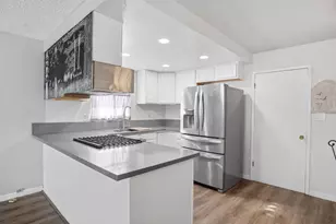 1436 Montclair Dr, Modesto, CA 95350 - Photo 13