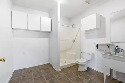 4224 Griffin Road, Hughson, CA 95326 - Photo 39