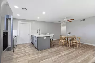 7442 Winkley Way, Sacramento, CA 95822 - Photo 9