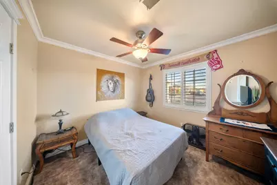 1296 E D Street, Oakdale, CA 95361 - Photo 13