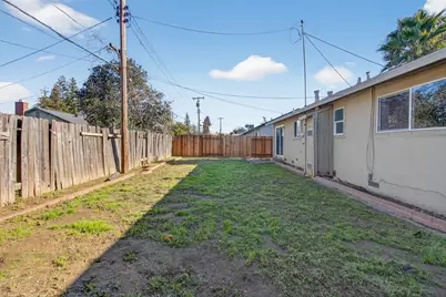 5213 Sitton Way, Sacramento, CA 95823 - Photo 35