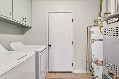 2337 Corbin Lane, Lodi, CA 95242 - Photo 19