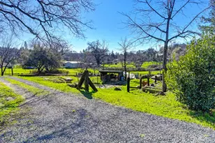 13598 Desperado Dr, Penn Valley, CA 95946 - Photo 27