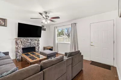 6821 Scoter Way, Sacramento, CA 95842 - Photo 7