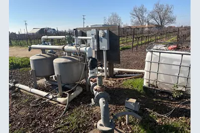 15910 N Locust Tree Road, Lodi, CA 95240 - Photo 15