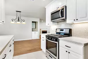 2437 Parkwood, Sacramento, CA 95825 - Photo 5