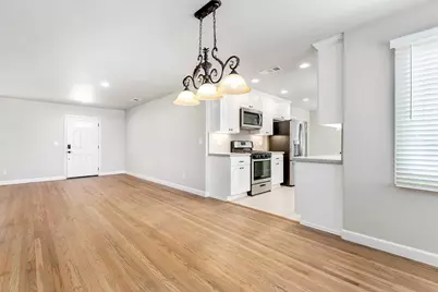 2437 Parkwood, Sacramento, CA 95825 - Photo 11