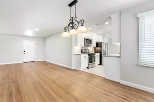 2437 Parkwood, Sacramento, CA 95825 - Photo 11