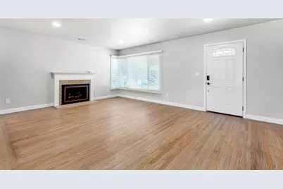 2437 Parkwood, Sacramento, CA 95825 - Photo 13